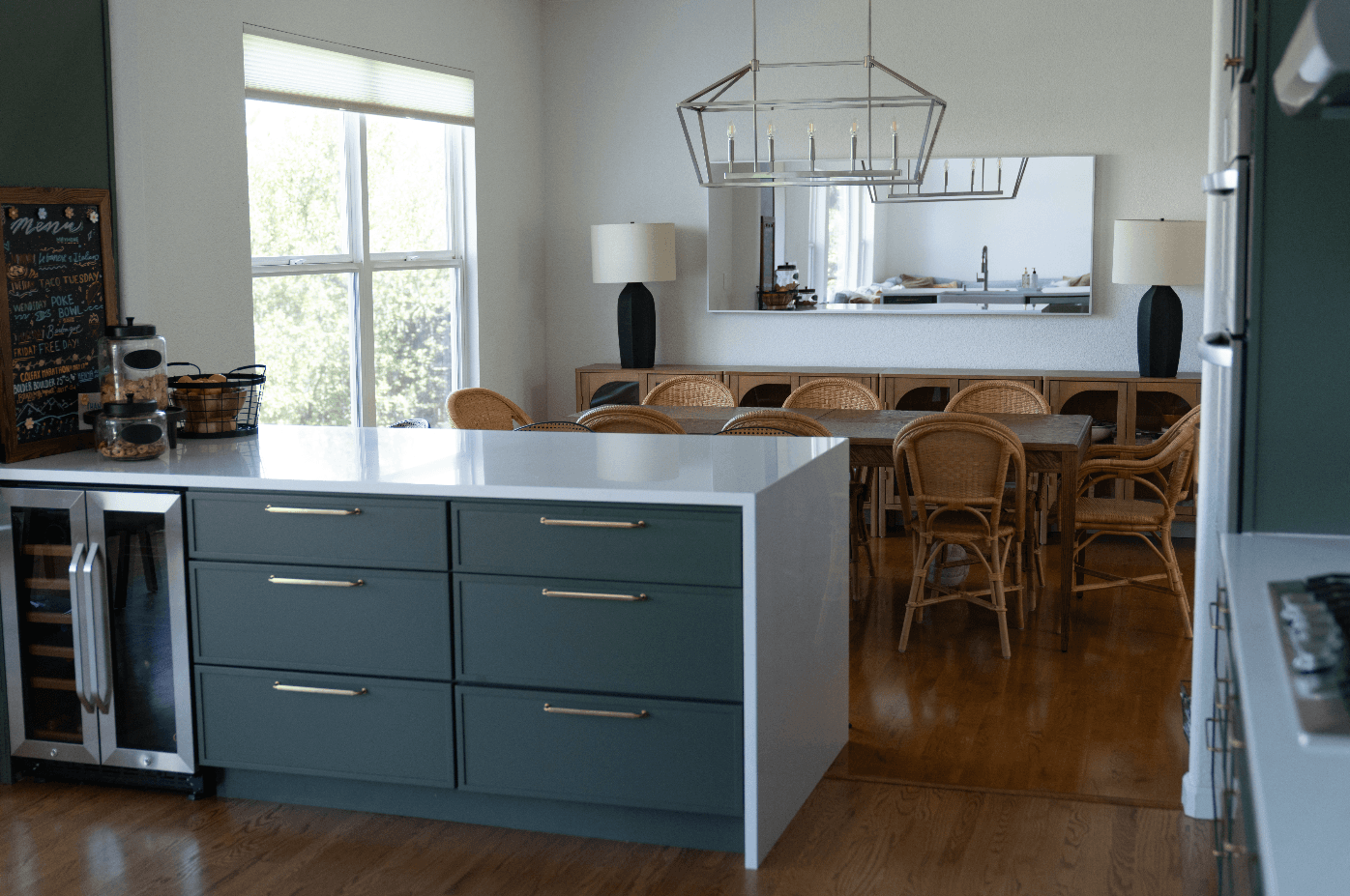 Open-Concept Kitchen — photo 6
