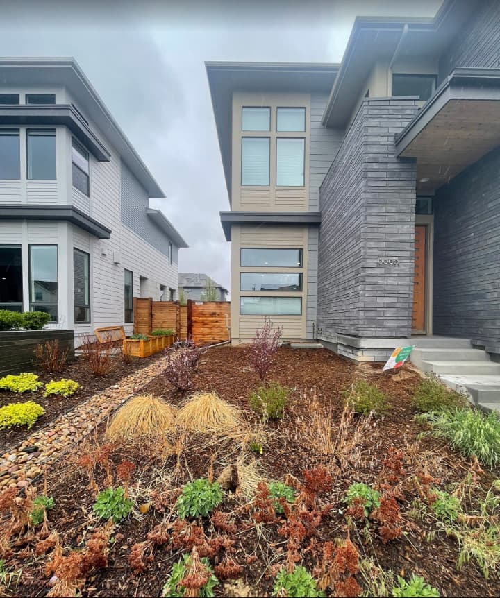 Concrete porch — photo 1